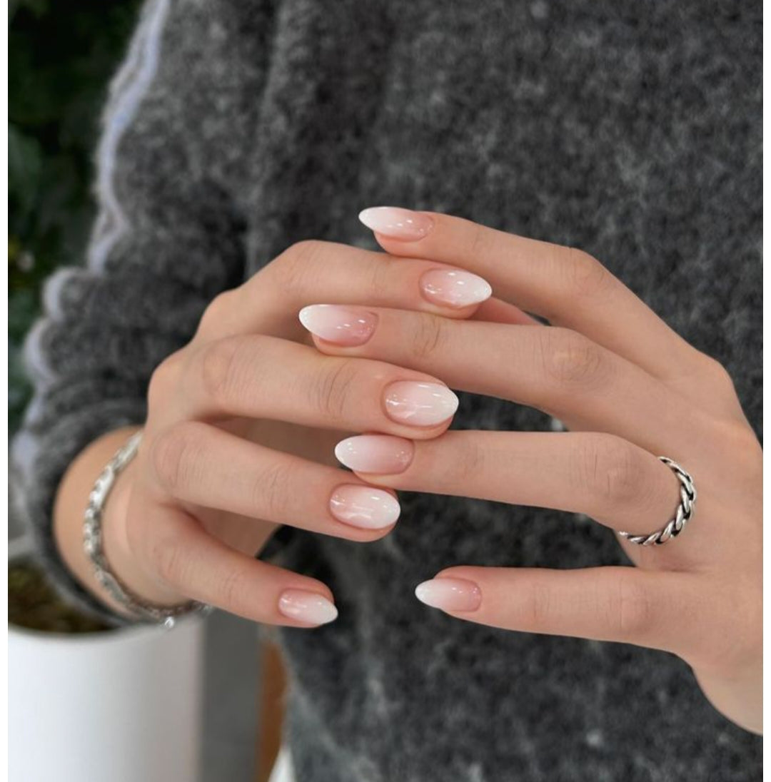 Pink Glam- 24pcs Shiny Mini Nails With Application Kit