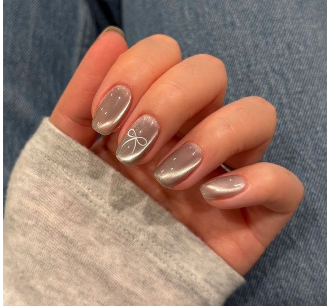 Caramel Glaze–20pcs Premium Cat eye Nails with Application Kit