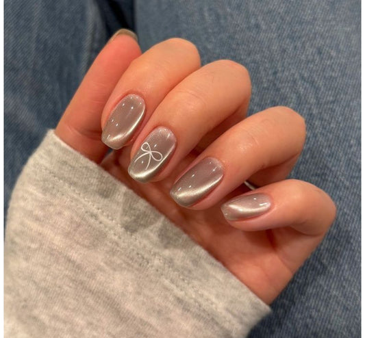 Caramel Glaze–20pcs Premium Cat eye Nails with Application Kit