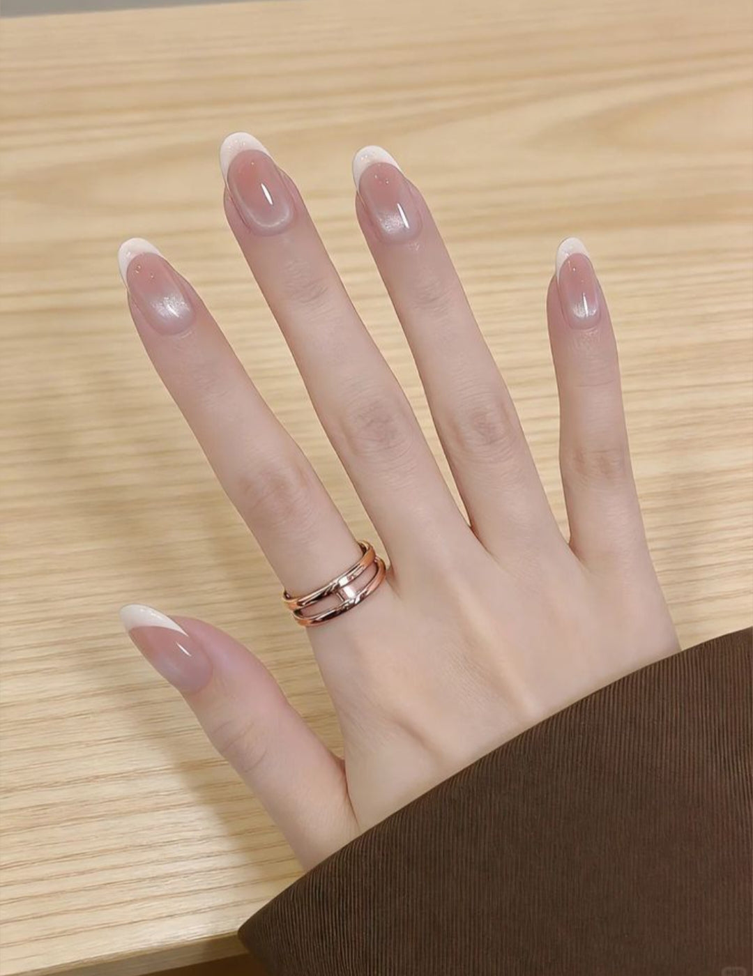 Iconic French-15pcs Cat eye French With Application Kit (Best Seller)