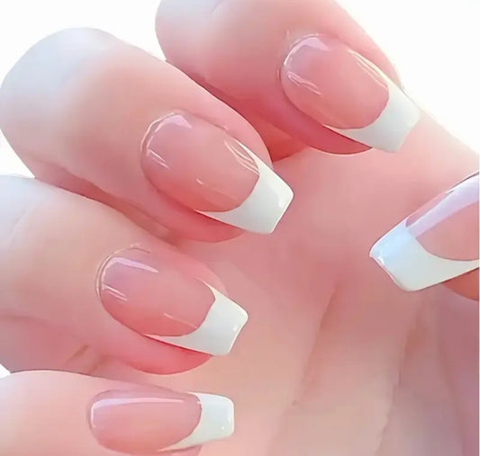 French Elegance - 24pcs nail set with Application kit