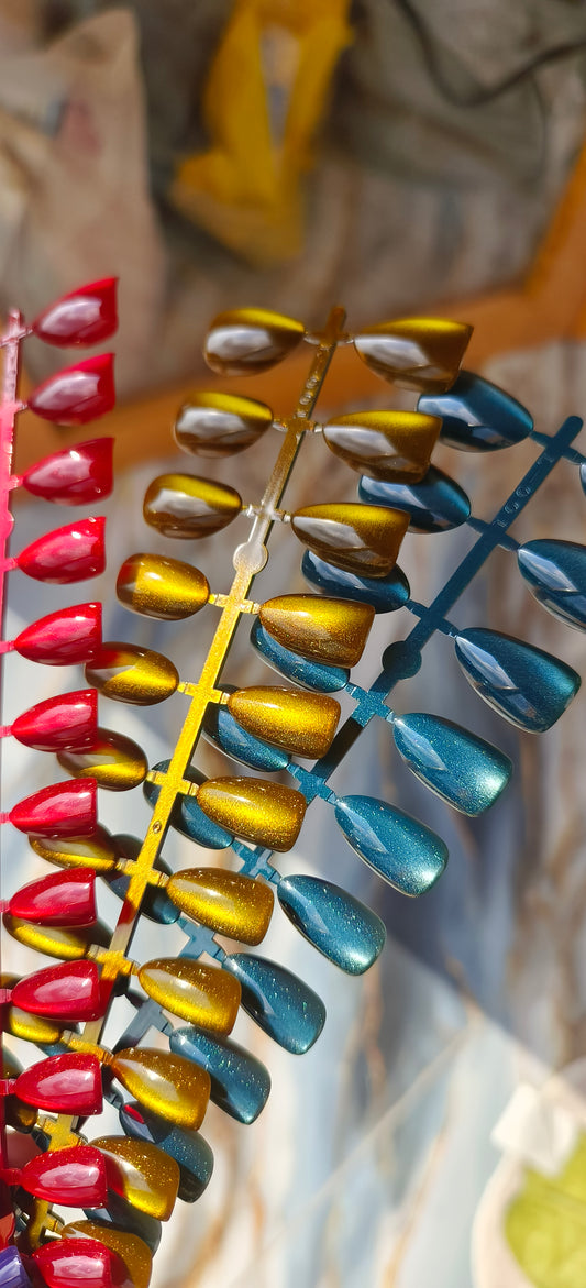 Deep Yellow- Medium Long Cat eye - 15pcs with application kit (For mehndi event)