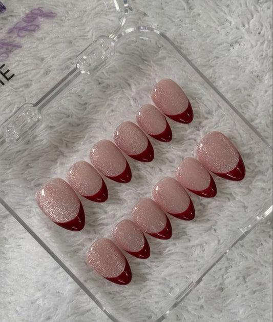 Sparkling French – 15 pcs premium Cat eye nails with Application Kit