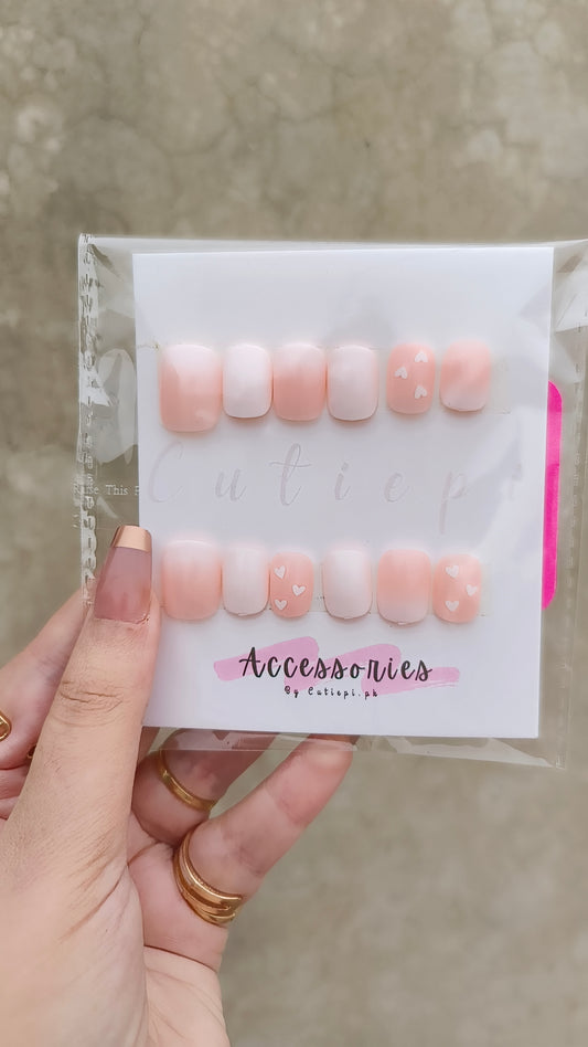 24PCS White & Pink Cloud Press-On Nails – Soft & Dreamy Design