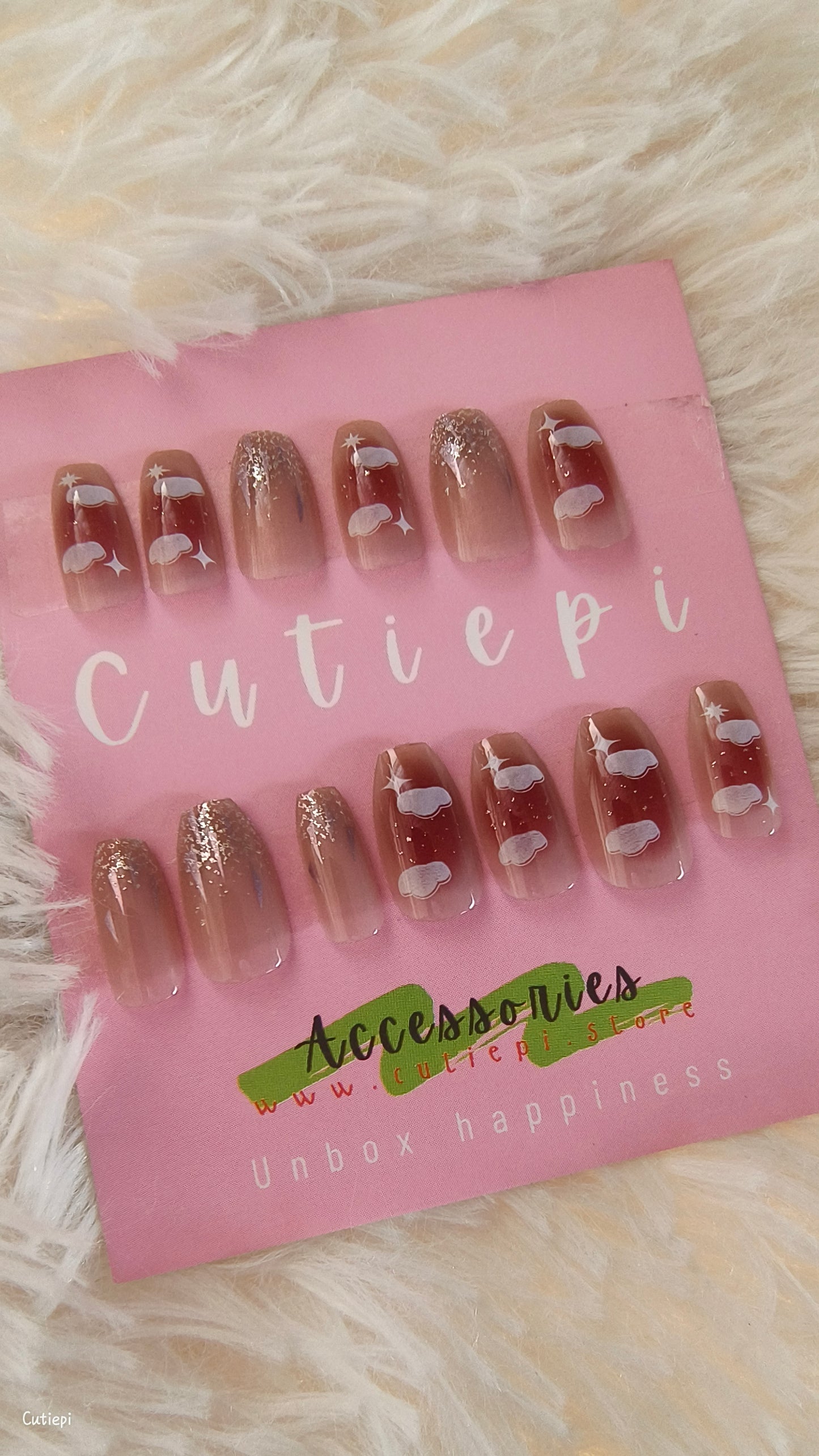 Dreamy Cloud Almond Nails - Shimmery Brown & White, 24pcs with Kit