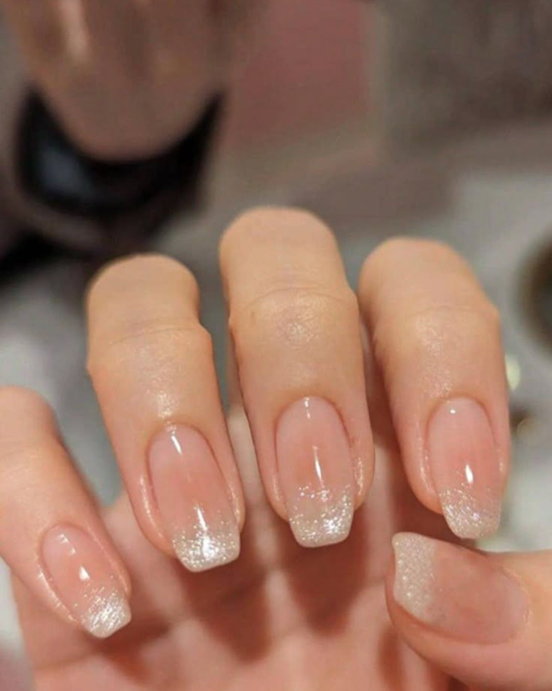 Mocha Luxe-30 pcs Premium Shiny Tips Cat eye Nails with Application Kit (Eid Special)