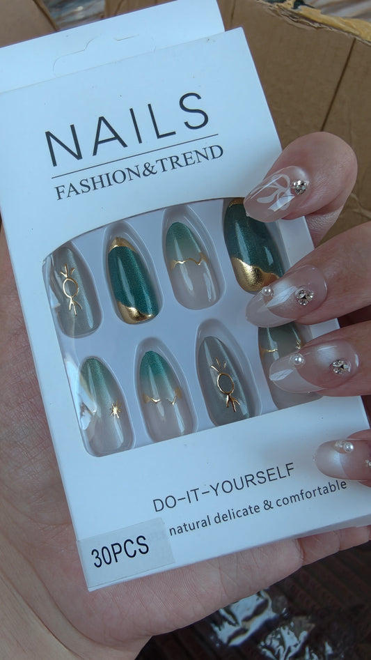 Emerald Beauty- 3d Gel Nails with Application Kit (Luxury Edition)